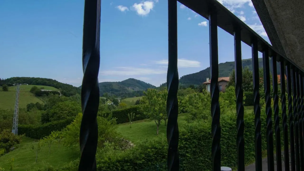 Hotel Tolare-Berri Zestoa Pensión
